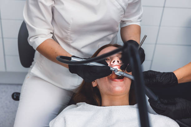 Best Emergency Tooth Extraction in Mastic, NY